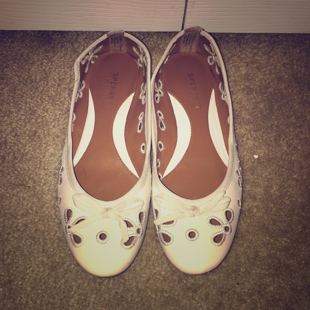 Sperrys White Flats